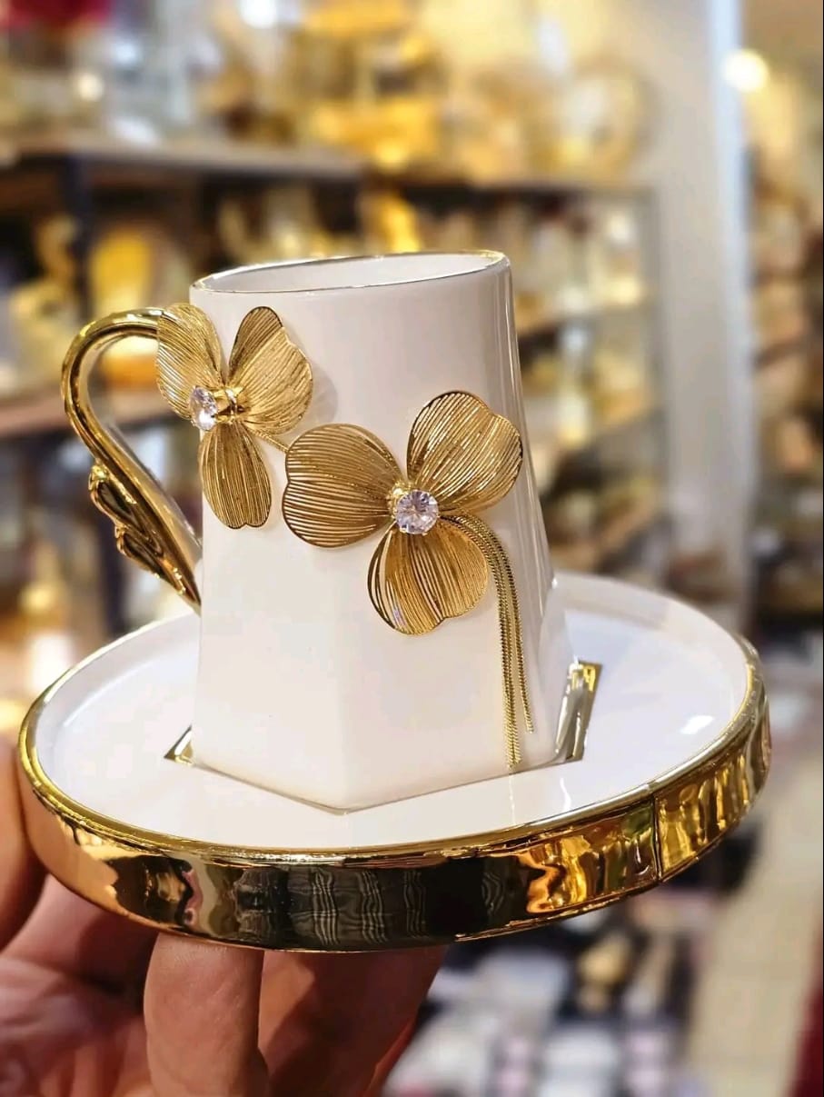 Luxury Gold Butterfly Ceramic Mug with Plate – Elegant Gift Set